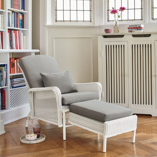 Loom Grand Chair Plain White