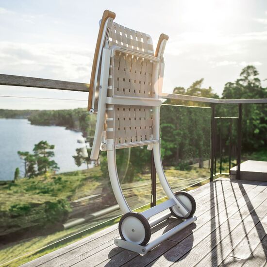 garpa_gartenliege_deck_chair_lang_mit_armlehnen_mit_raedern_aluminium_klappbar_united_states_ambientebild_1500x1500