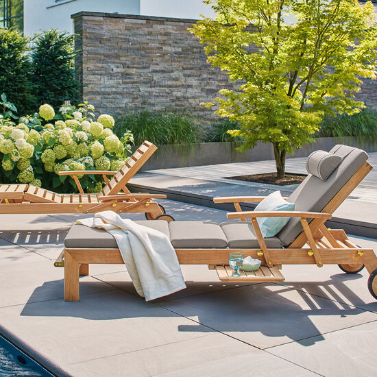 4140-CapFerrat-Gartenliegen-Teal-Teakholz-Tablett-Rollbar-verstellbar-Fussteil-hochwertig