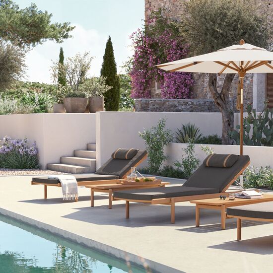 A3-4900-gartenliege-cavo-teak-beistelltisch-1500x1500