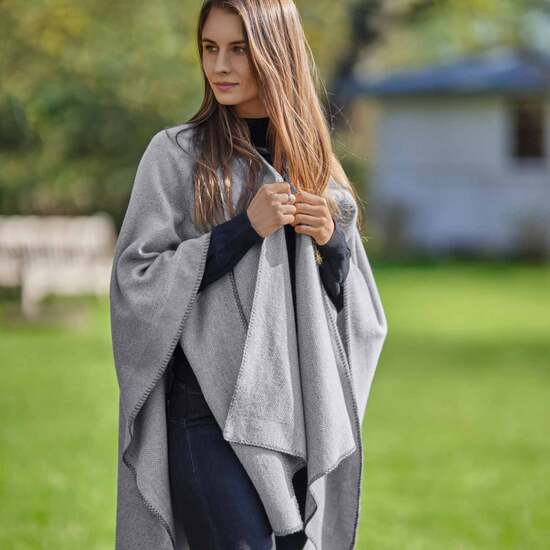 Garpassion-Poncho-Frischgrat.jpg