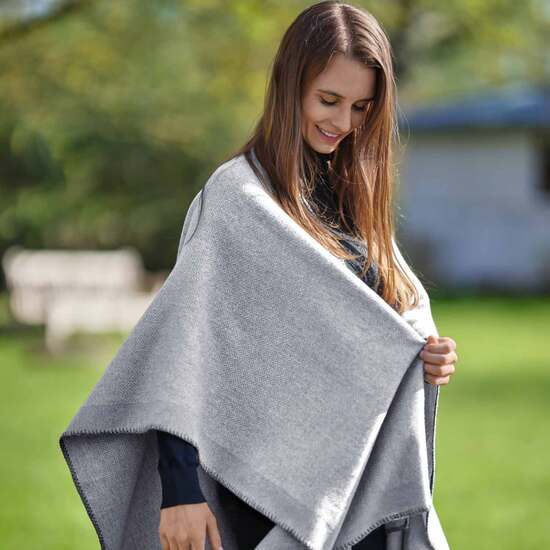 Garpassion-Poncho-Frischgrat.jpg