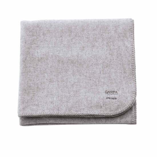 gartenmoebel-2022-herbst-winter-cassis-plaid-creme-freisteller-thumb-1500x1500