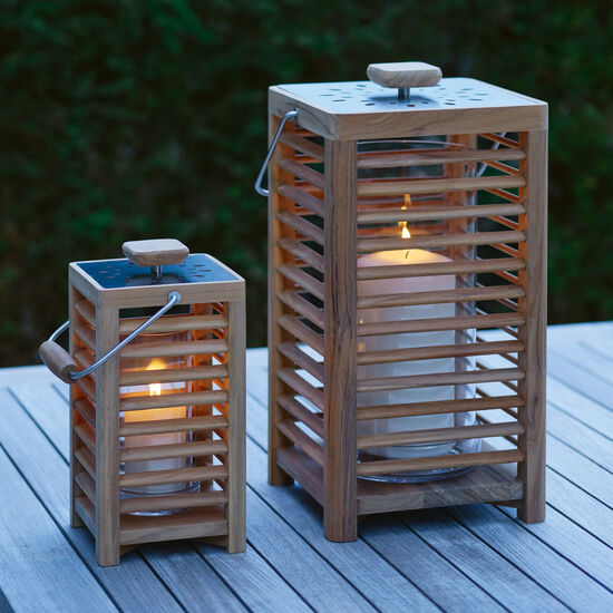dekoration-garten-windlicht-teak-glaszylinder-14x14x25cm-sera-hochwertig-garpa-ambiente.jpg