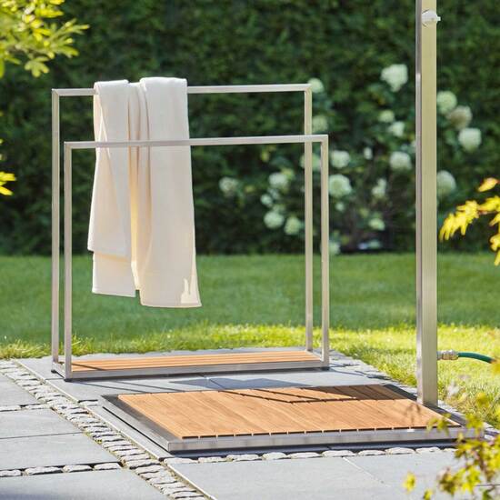Gartendusche-Teak-Bodenplatte-Edelstahl-Handtuchhalter