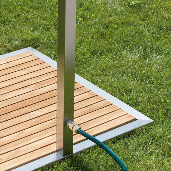 Gartendusche Edelstahl mit Teakbodenplatte