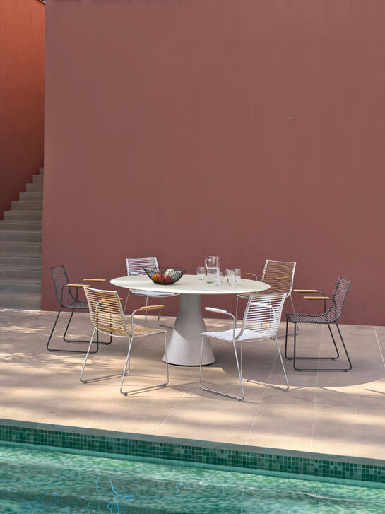 Pan Armlehnstuhl Graphit