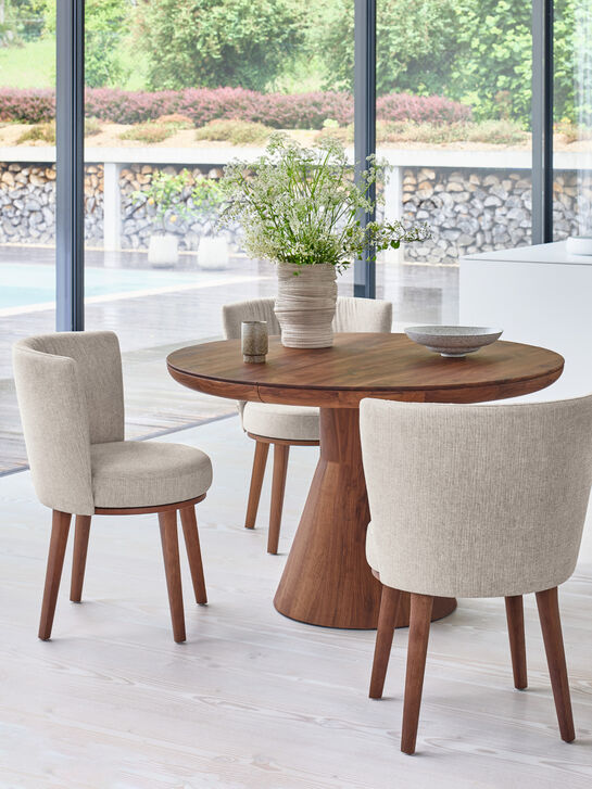 Tavo Massivholztisch rund Nussbaum, ausziehbar